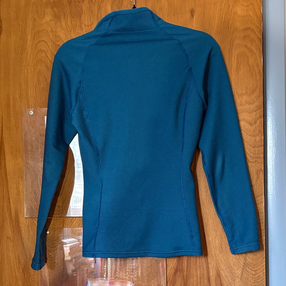 Patagonia Women's Capilene 1/4 Zip Pullover Performance Base Layer - Picture 6 of 6